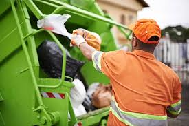 Best Commercial Junk Removal  in Farmington, MO